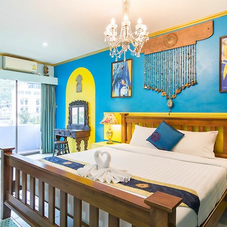 Barefoot Hotel Kalim Beach Front Patong Экстерьер фото