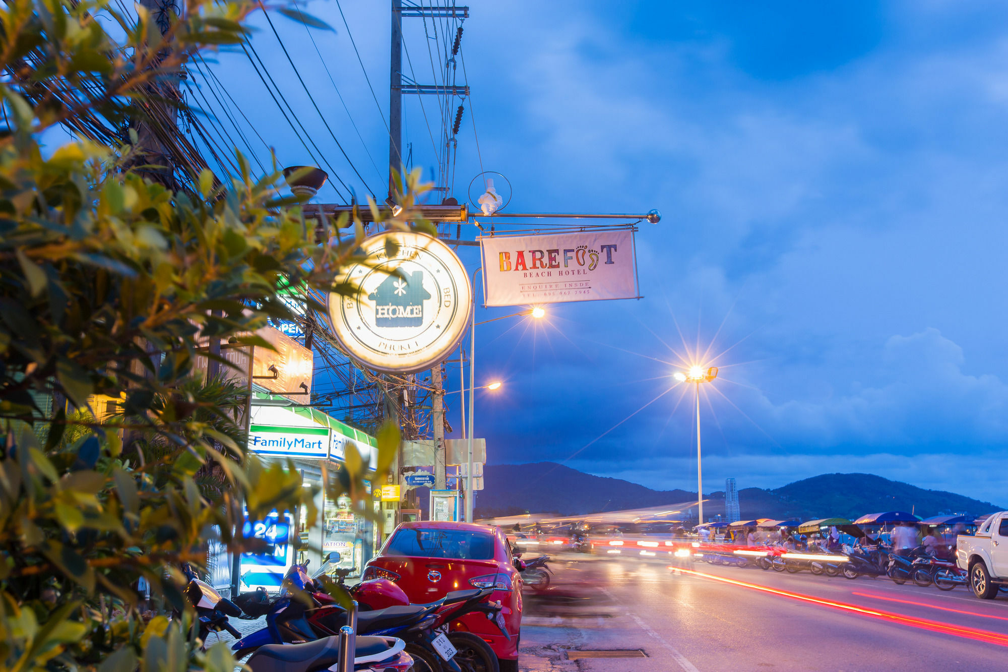 Barefoot Hotel Kalim Beach Front Patong Экстерьер фото