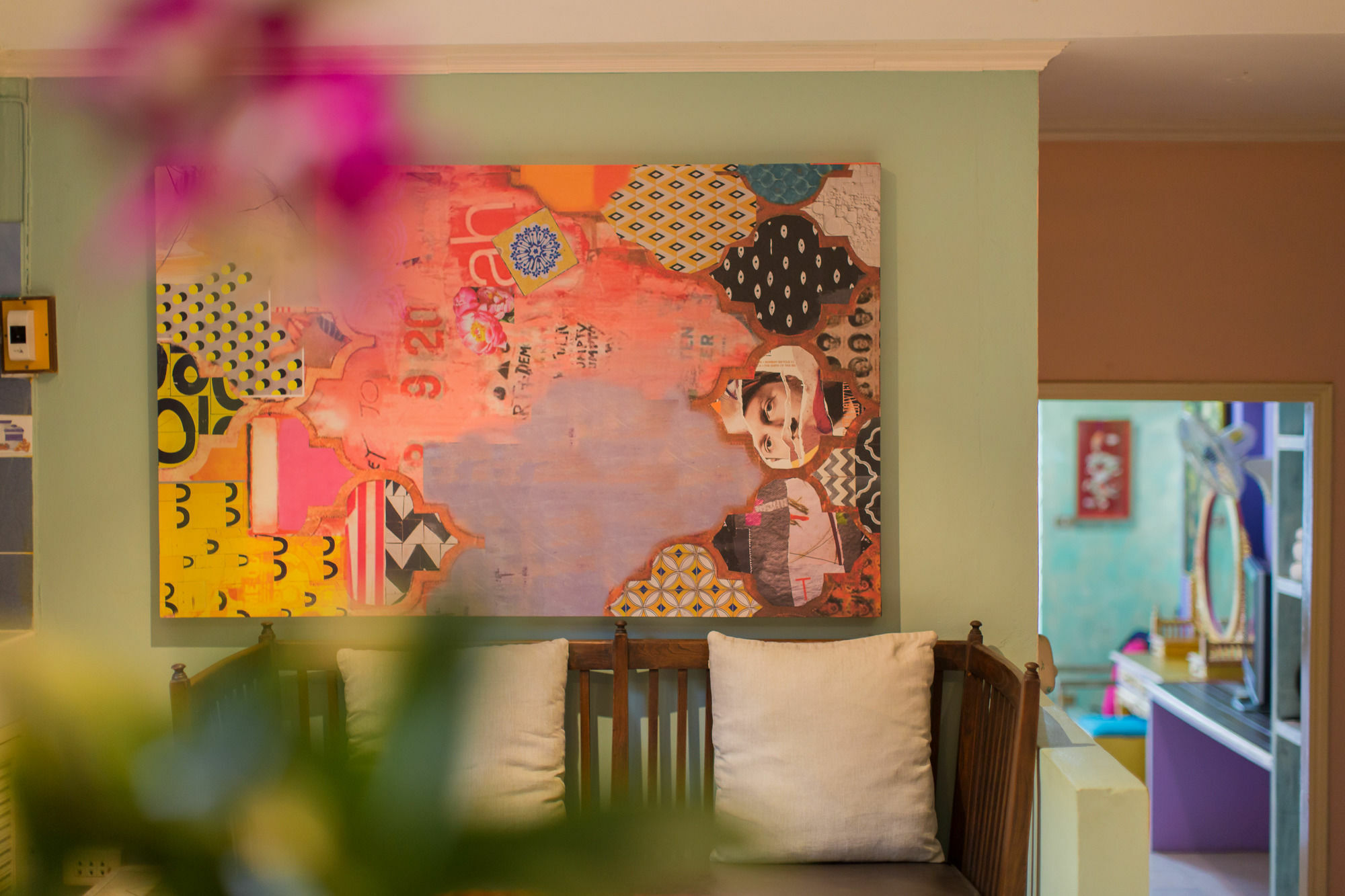 Barefoot Hotel Kalim Beach Front Patong Экстерьер фото